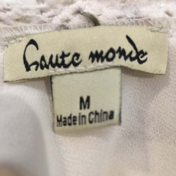 Lace cream top - Picture 5 of 5